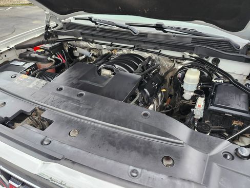 Used 2016 GMC Sierra 1500 SLE image 31