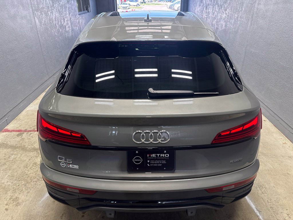 Used 2023 Audi Q5 2.0T Premium Plus w/ Premium Plus Package AWD/4WD image 9