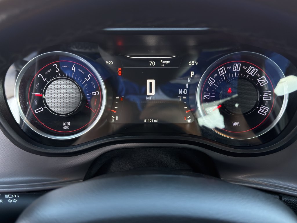Used 2023 Dodge Challenger SXT RWD image 13
