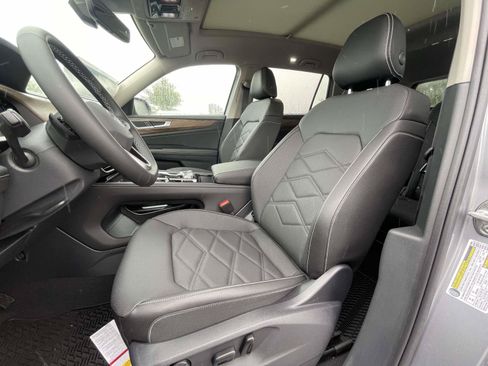 New 2026 Volkswagen Atlas SE FWD image 19