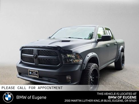 Used 2019 RAM 1500 Express w/ Wheel & Sound Group AWD/4WD image 7