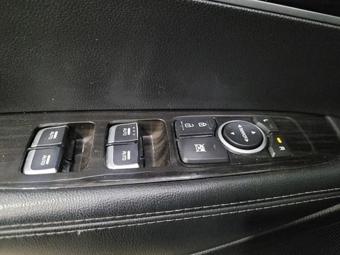 Used 2020 Kia Sorento LX w/ LX I4 Convenience Package AWD/4WD image 27