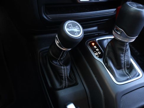 Used 2023 Jeep Wrangler Sahara w/ Cold Weather Group image 27