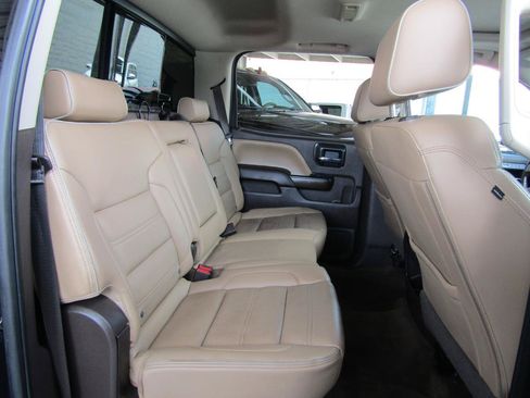 Used 2018 GMC Sierra 1500 Denali RWD image 13