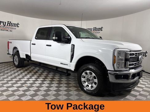 Used 2024 Ford F250 XLT w/ FX4 Off-Road Package image 6