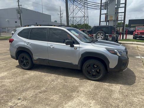 Used 2023 Subaru Forester Wilderness image 2