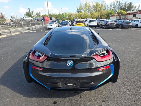 Used 2015 BMW i8 image 4