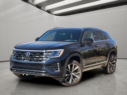 New 2025 Volkswagen Atlas Cross Sport SEL Premium R-Line