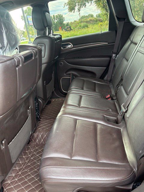 Used 2014 Jeep Grand Cherokee Summit AWD/4WD image 9