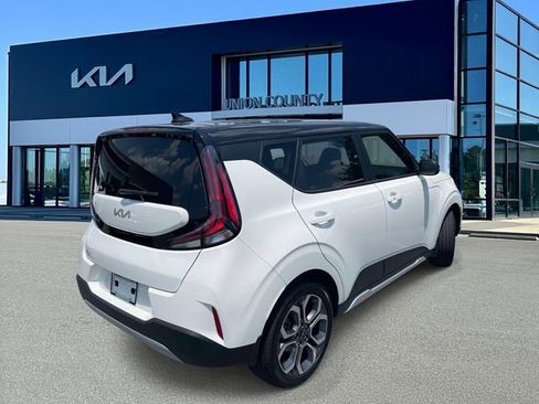Certified 2025 Kia Soul EX FWD image 6