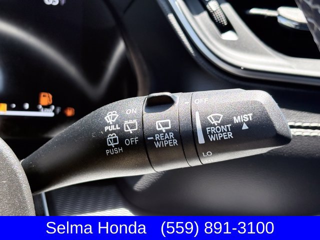 Used 2025 Jeep Grand Cherokee Altitude AWD/4WD image 15