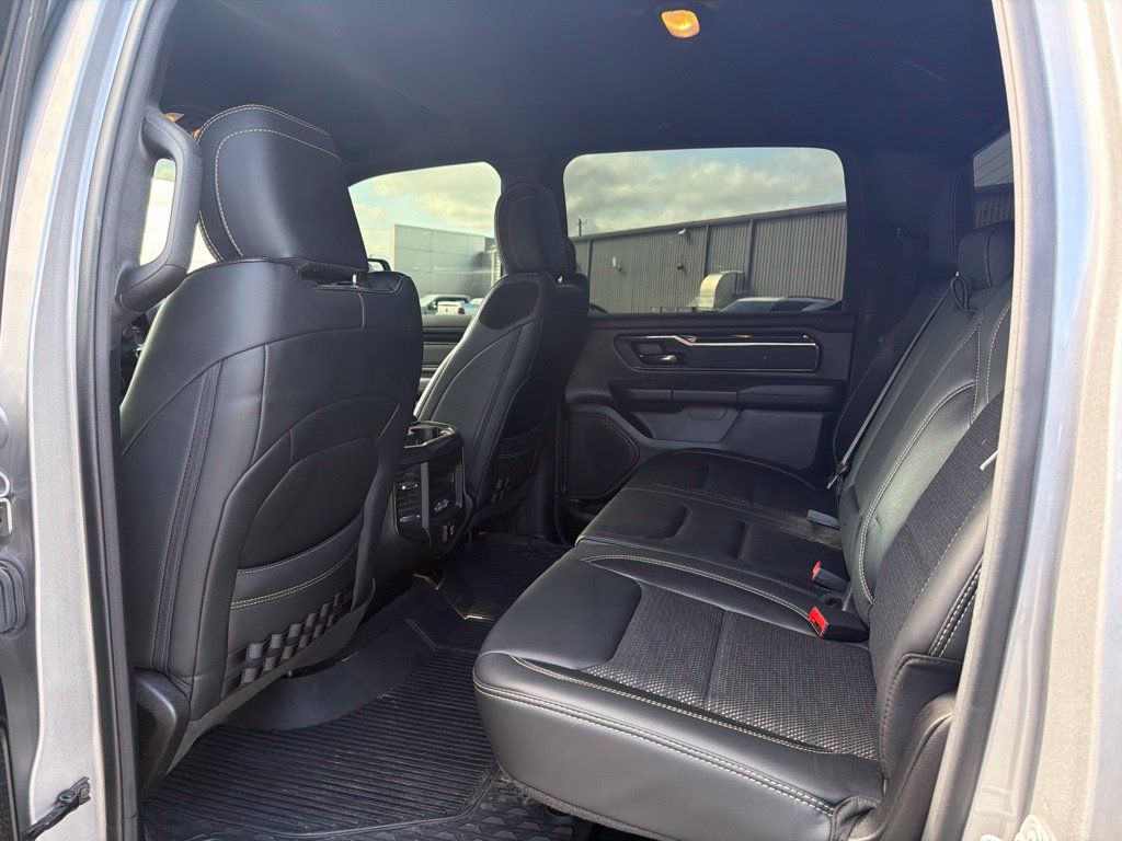 Used 2021 RAM 1500 Big Horn w/ Built-to-serve Edition AWD/4WD image 11
