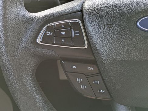 Used 2021 Ford EcoSport S image 18