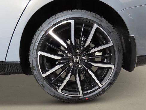 New 2026 Honda Accord Touring image 9