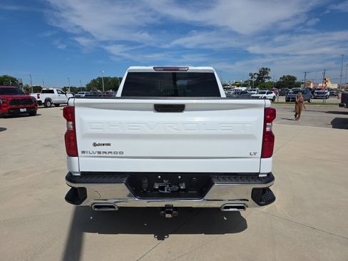Used 2021 Chevrolet Silverado 1500 LT w/ Z71 Off-Road Package AWD/4WD image 19