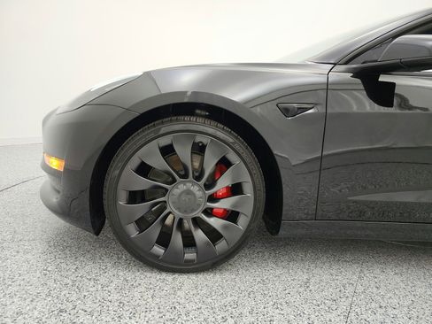 Used 2023 Tesla Model 3 Performance image 17