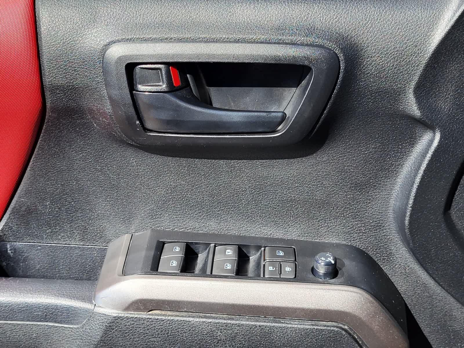Used 2023 Toyota Tacoma SR5 RWD image 12