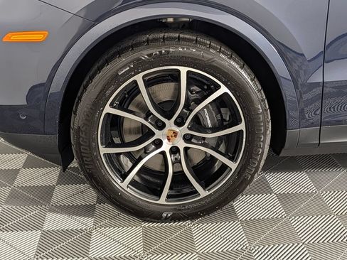 New 2026 Porsche Cayenne AWD/4WD image 11