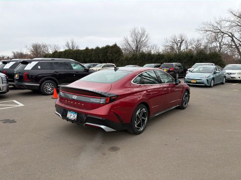 Used 2025 Hyundai Sonata SEL image 2
