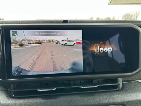 New 2026 Jeep Gladiator Sport image 14