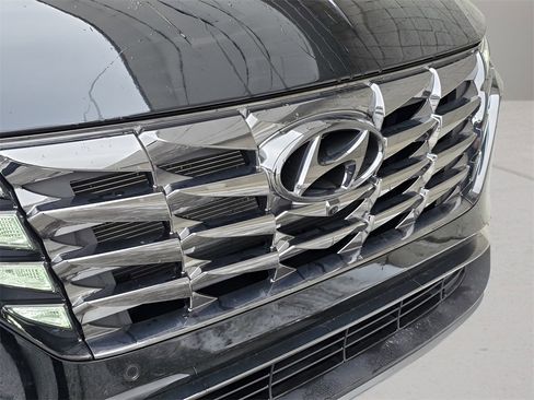 Certified 2023 Hyundai Tucson Limited image 9