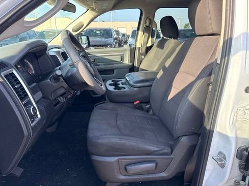 Used 2019 RAM 1500 Warlock AWD/4WD image 11