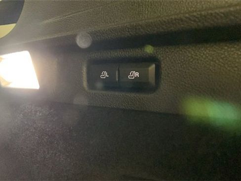 Used 2025 Lincoln Corsair Reserve w/ Equipment Group 202A image 19