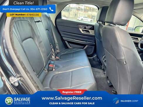 Used 2016 Jaguar XF Premium image 8