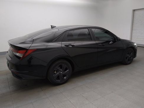 Used 2023 Hyundai Elantra SEL FWD image 10