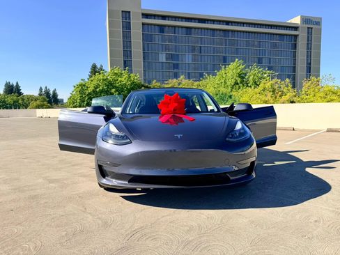 Used 2023 Tesla Model 3 Performance AWD/4WD image 31