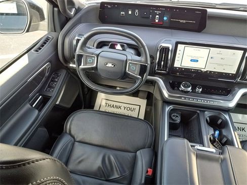 Used 2025 Ford Expedition Platinum w/ Stealth Performance Package image 17