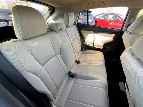 Used 2018 Subaru Impreza 2.0i image 30