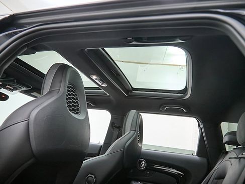 Used 2022 MINI Cooper Clubman John Cooper Works image 28