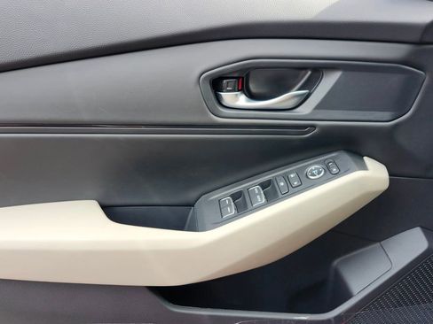 New 2025 Honda Accord SE image 30