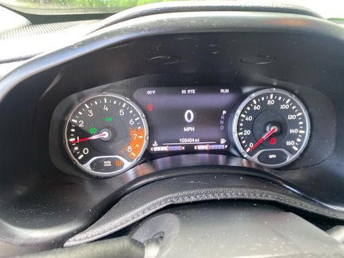 Used 2015 Jeep Renegade Limited AWD/4WD image 12