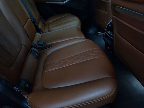 Certified 2023 BMW X7 M60i w/ Executive Package image 27