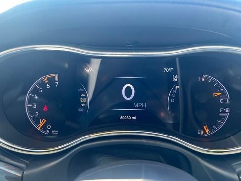 Used 2020 Jeep Grand Cherokee Summit AWD/4WD image 17