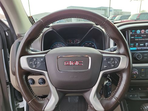 Used 2018 GMC Canyon SLT w/ Driver Alert Package image 22