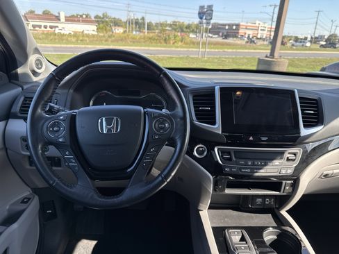 Used 2020 Honda Ridgeline RTL-E image 13