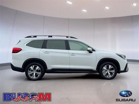 New 2025 Subaru Ascent Premium image 3