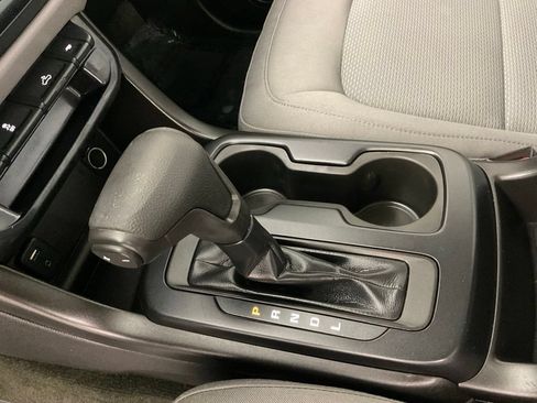 Used 2017 Chevrolet Colorado W/T w/ WT Convenience Package RWD image 18