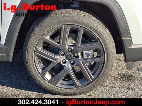 New 2026 Jeep Compass Limited image 6