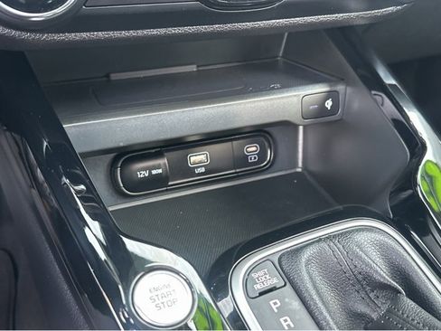 Certified 2023 Kia Soul EX image 31