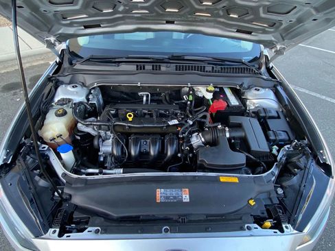 Used 2018 Ford Fusion S image 14