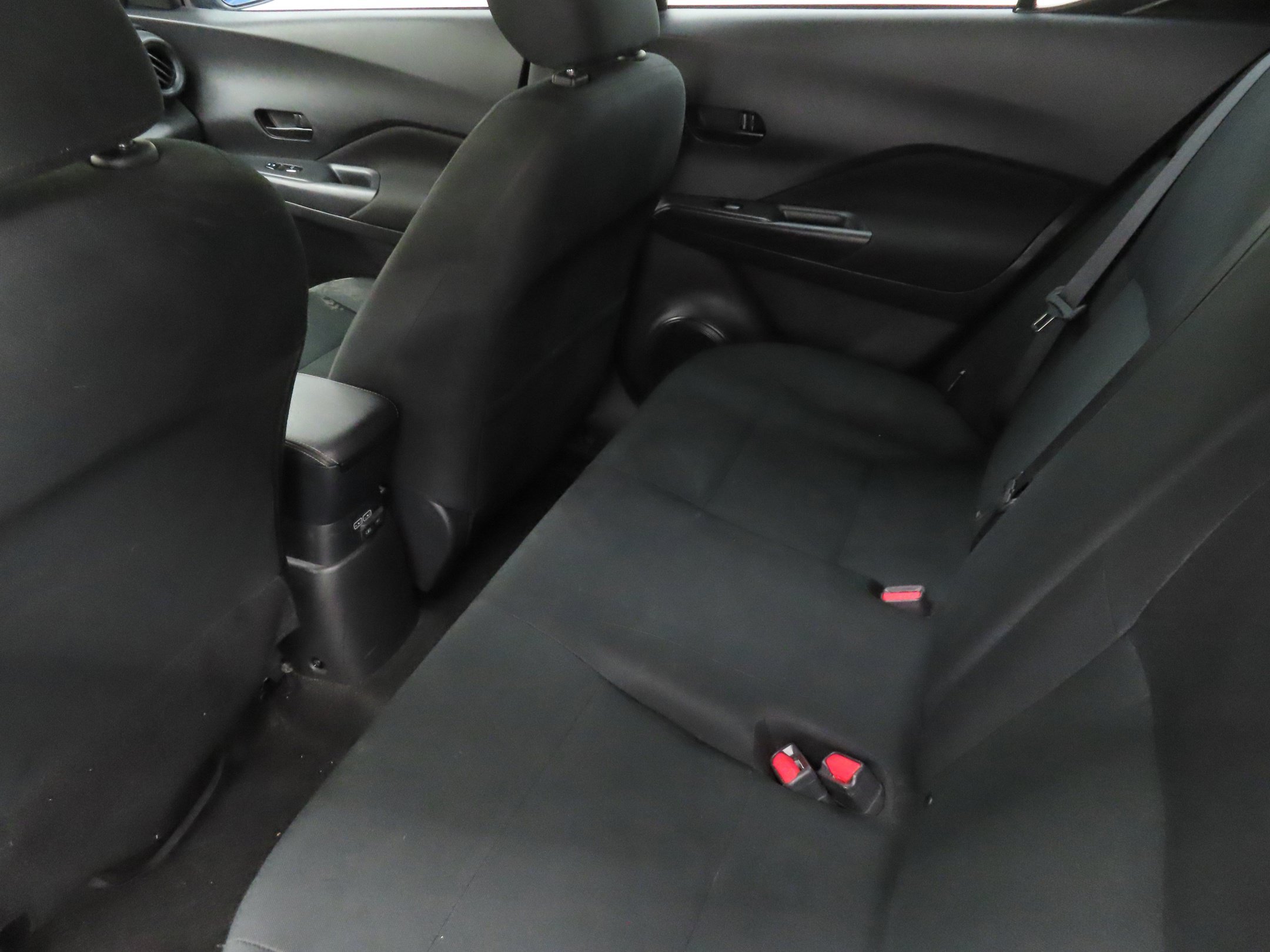 Used 2024 Nissan Kicks S FWD image 21