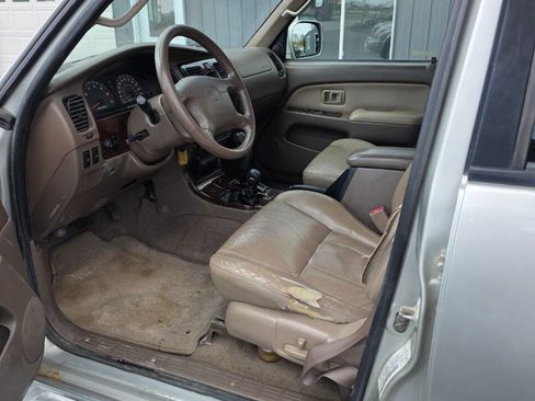 Used 2002 Toyota 4Runner Limited AWD/4WD image 6