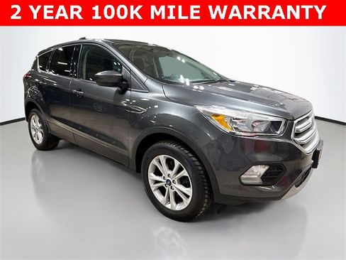 Used 2019 Ford Escape SE image 5