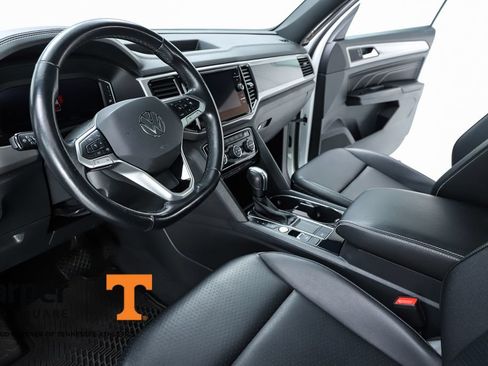 Used 2020 Volkswagen Atlas Cross Sport SEL FWD image 56
