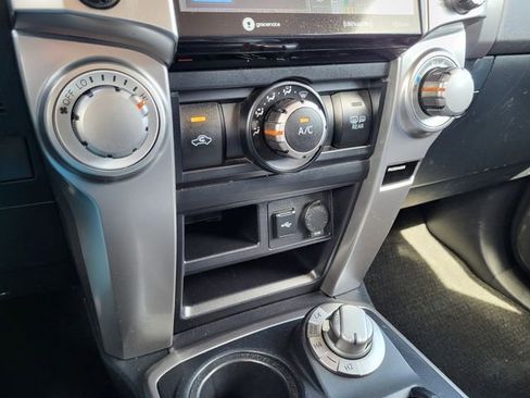 Used 2022 Toyota 4Runner TRD Sport w/ Technology Package AWD/4WD image 17