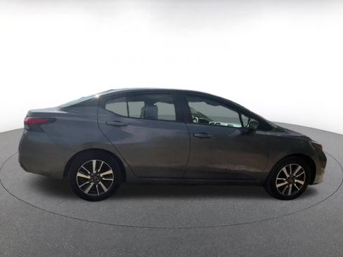 Used 2025 Nissan Versa SV FWD image 15